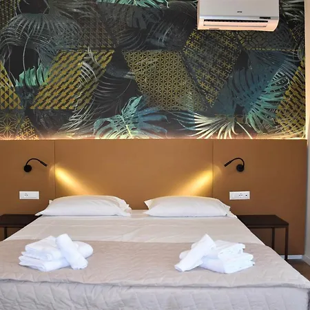 Hotel Suez