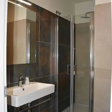 Suez Лидо-ди-Езоло