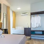 Suez リド・ディ・イエゾロ