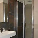 Suez מלון לידו די ג'סולו