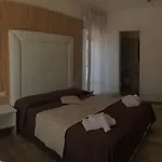 Suez ホテル リド・ディ・イエゾロ